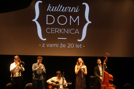 20 LET KULTURNEGA DOMA CERKNICA 02 FOTO LJUBO VUKELIČ
